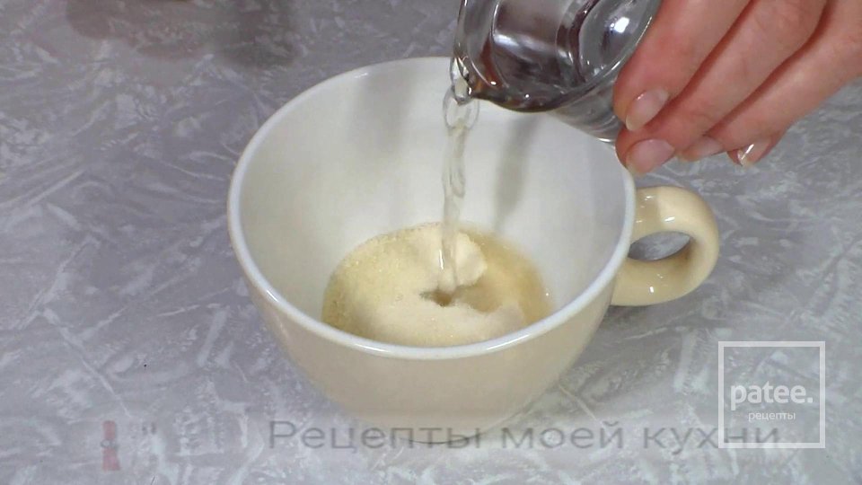 Чизкейк с клубникой без выпечки - Шаг 2