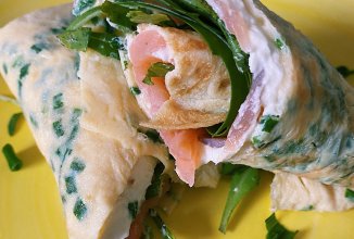 Яичные блинчики с сёмгой и рукколой 💚