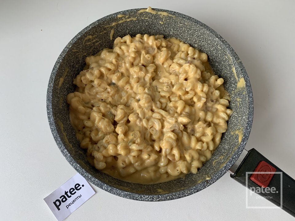 Mac'n'cheese с беконом и луком - Шаг 14