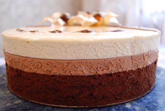 Мусс торт "Три шоколада"