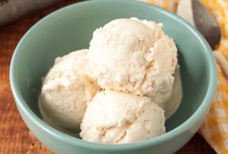 Сливочное домашнее мороженое