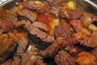 Вкусный, домашний гуляш