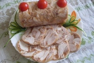 Куриный рулет в бутылке