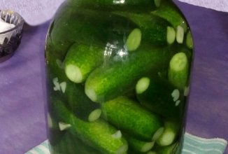 МАЛОСОЛЬНЫЕ ОГУРЧИКИ