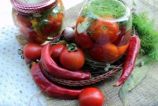 Маринованные помидоры сладко-острые