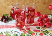 Компот из вишни с черной смородиной