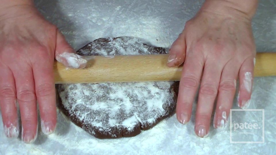 Тарт с очень нежным миндальным кремом и черной смородиной - Шаг 9