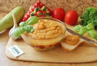 Кабачковая икра с помидорами в мультиварке