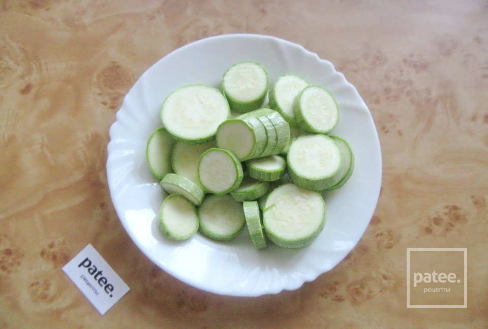 Кабачковая икра с помидорами в мультиварке - Шаг 2