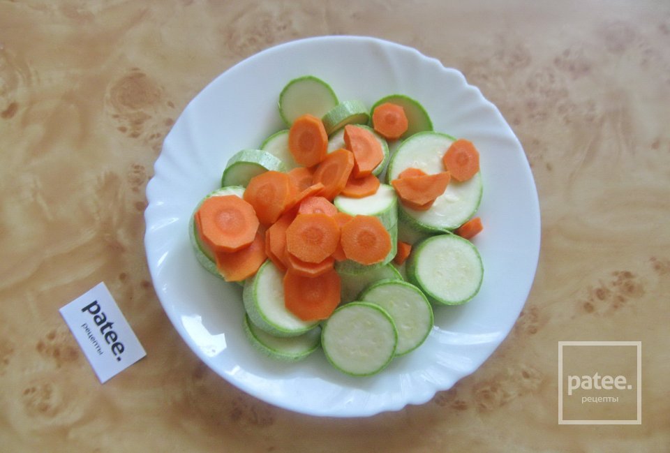 Кабачковая икра с помидорами в мультиварке - Шаг 3