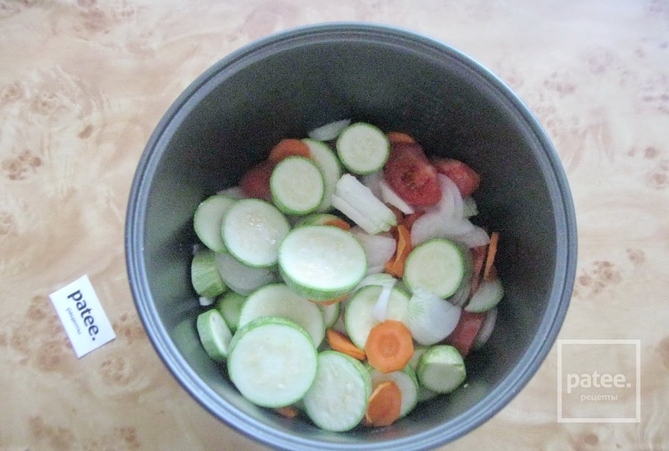 Кабачковая икра с помидорами в мультиварке - Шаг 6