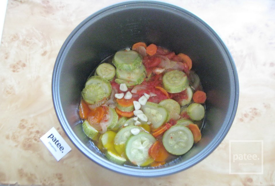 Кабачковая икра с помидорами в мультиварке - Шаг 8