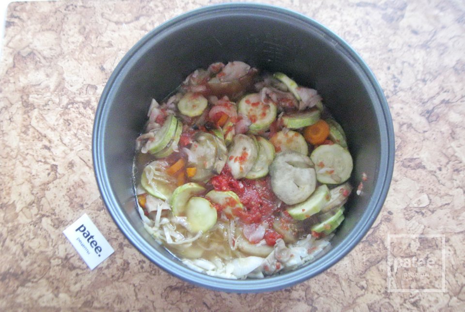 Овощная икра с вешенками в мультиварке - Шаг 9