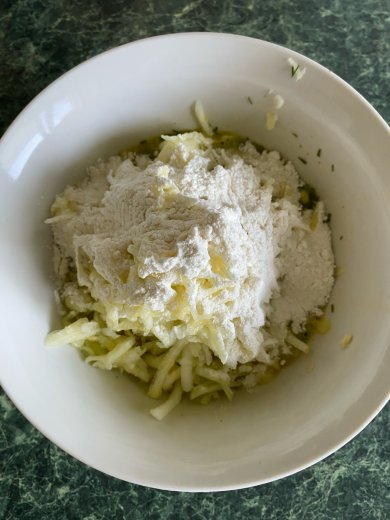 Оладьи из кабачков - Шаг 6