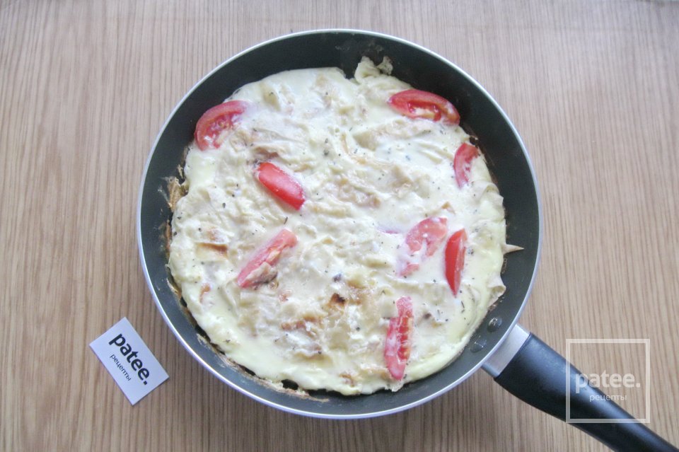 Омлет с  лавашом и помидорами - Шаг 11