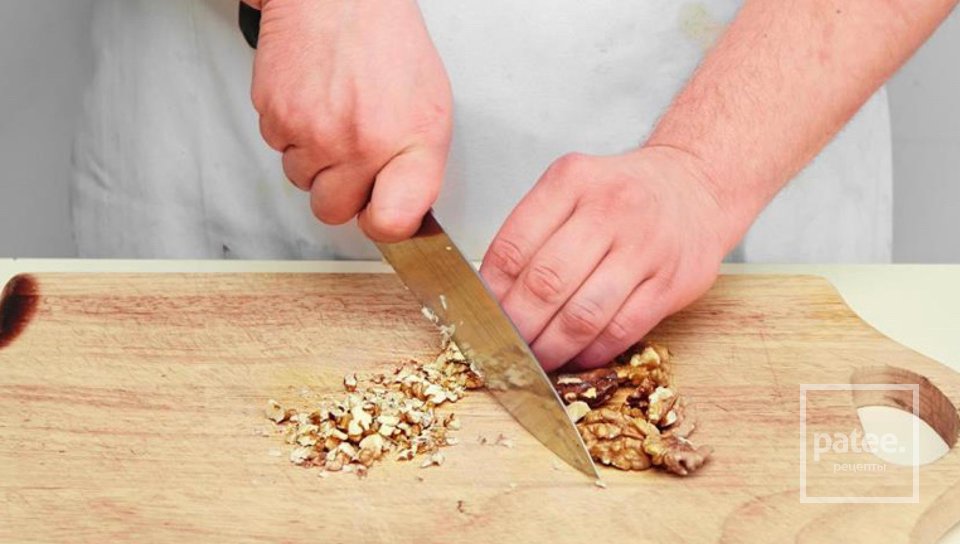 Салат из печёной свёклы с песто - Шаг 5