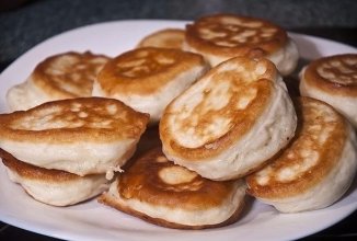 ОЛАДЬИ НА КЕФИРЕ