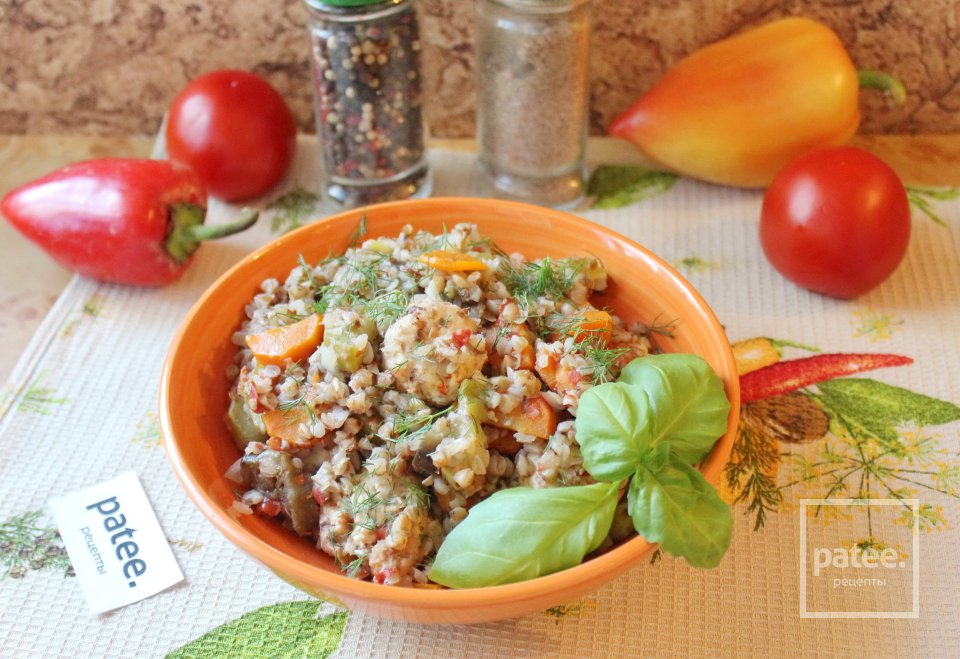 Гречка с фрикадельками и овощами - Шаг 15