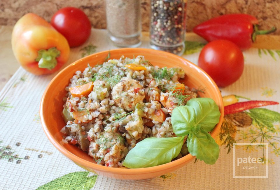 Гречка с фрикадельками и овощами - Шаг 16