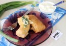 Блины, фаршированные луком, творогом и яйцом