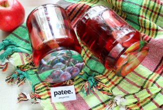 Компот из слив и яблок с тимьяном на зиму