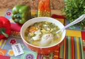 Суп из щавеля с курицей и пшеном