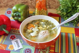Суп из щавеля с курицей и пшеном