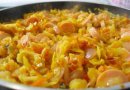 Капустная солянка с сосисками