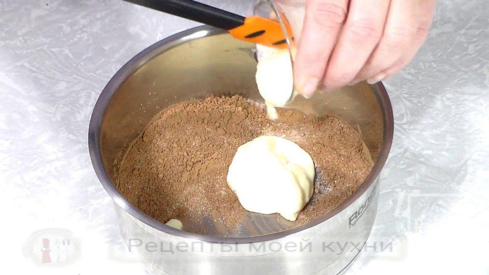 Шоколадный торт с белково масляным кремом - Шаг 8