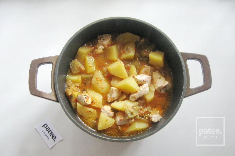 Куриное филе с баклажаном и картофелем - Шаг 9