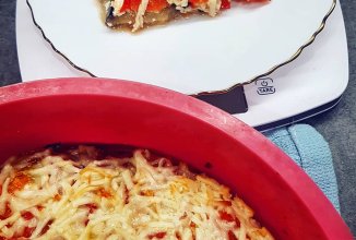 Баклажаны, запеченные с помидорами и сыром