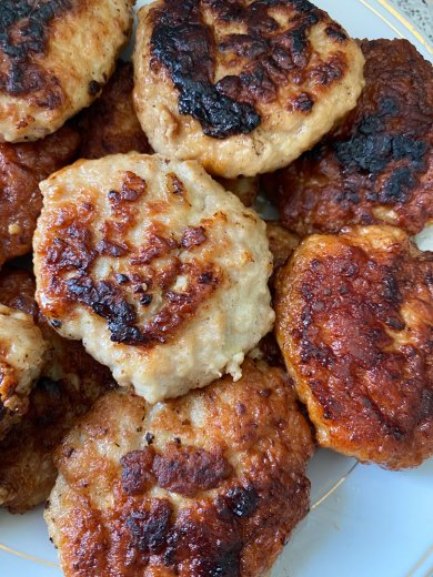 Котлеты из куриного фарша - Шаг 1