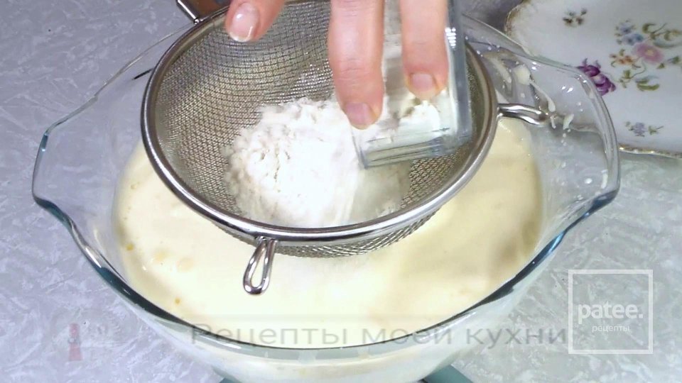 Бисквитный рулет с масляным кремом - Шаг 6