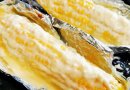 Кукуруза в духовке с сыром