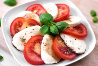 Салат «Капрезе»