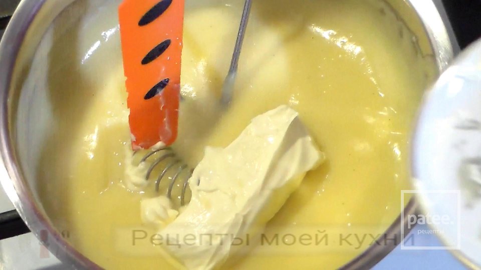 Пирог с заварным кремом в духовке - Шаг 3