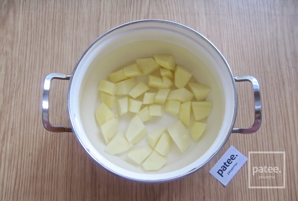 Гречневый суп с тушенкой - Шаг 2