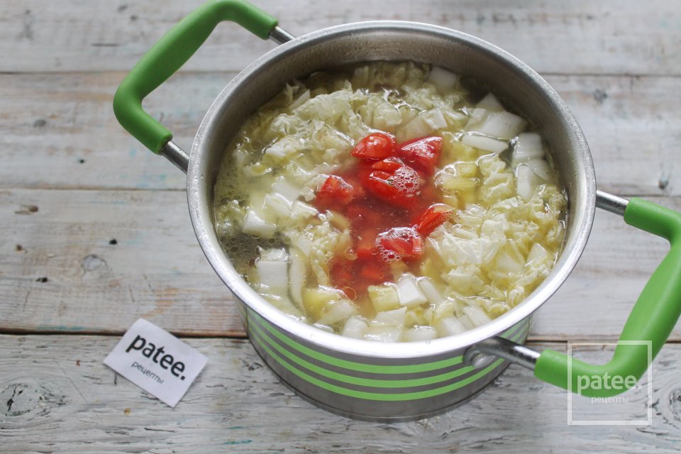 Щи с пекинской капустой и мясными фрикадельками - Шаг 17