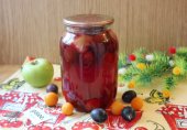 Компот из алычи, терна и яблок на зиму