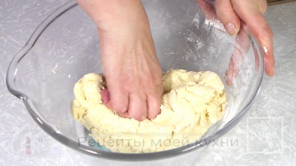 ТВОРОЖНОЕ  ПЕЧЕНЬЕ « УШКИ » - Шаг 3