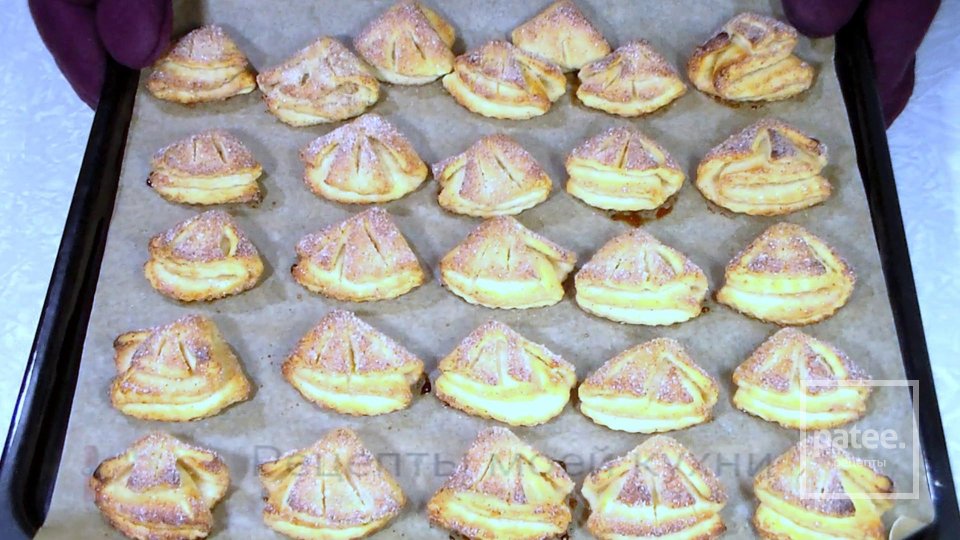 ТВОРОЖНОЕ  ПЕЧЕНЬЕ « УШКИ » - Шаг 8