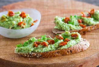 Хумус из зелёной гречки