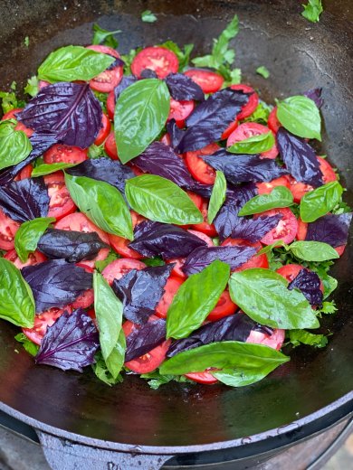 Печень говяжья с овощами в казанке - Шаг 1