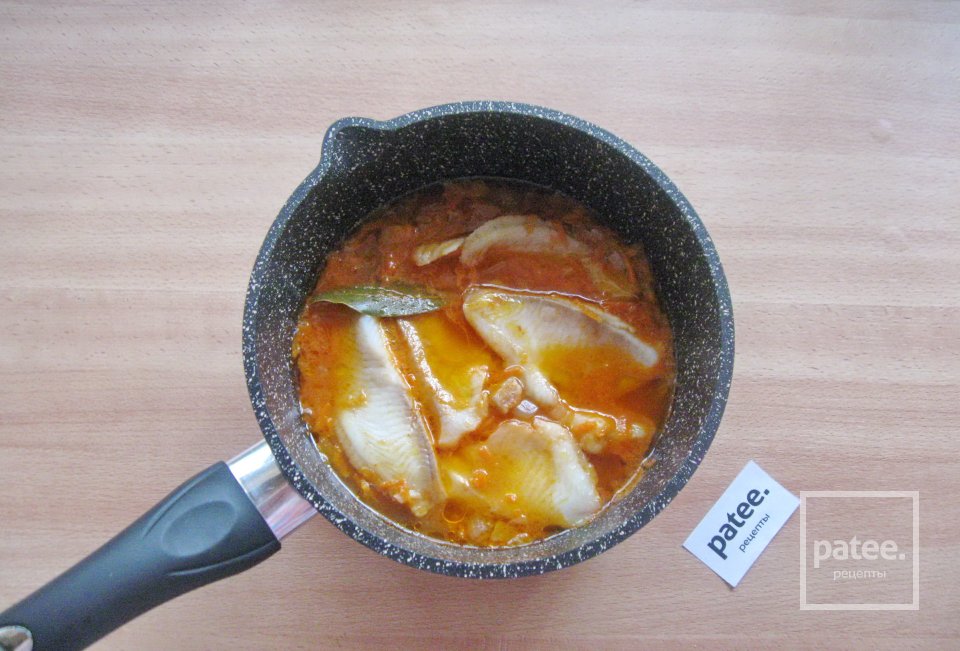 Филе тилапии в томатном соусе - Шаг 9