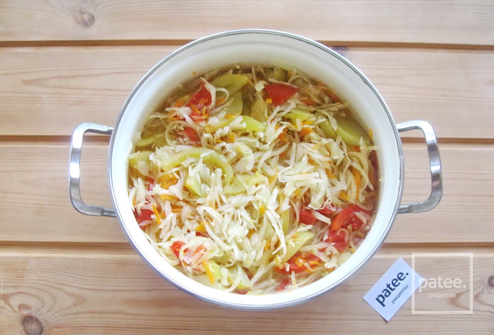 Капустный салат с помидорами на зиму - Шаг 11