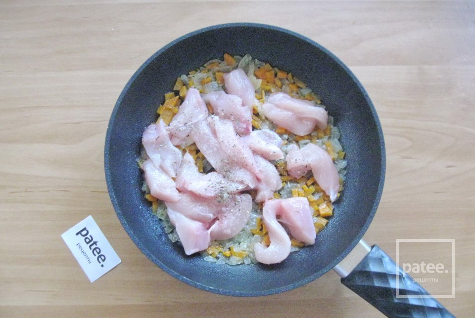 Куриное филе с цветной капустой в сливках - Шаг 6