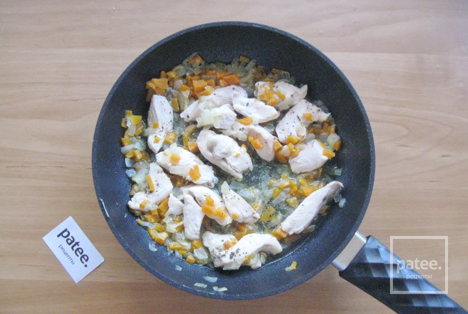 Куриное филе с цветной капустой в сливках - Шаг 7