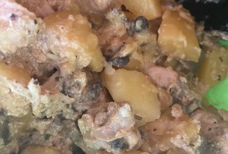 Курица с грибами, картошкой и сыром в духовке