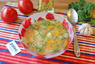 Рассольник с помидорами и рисом