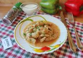 Бефстроганов из свинины со сливками
